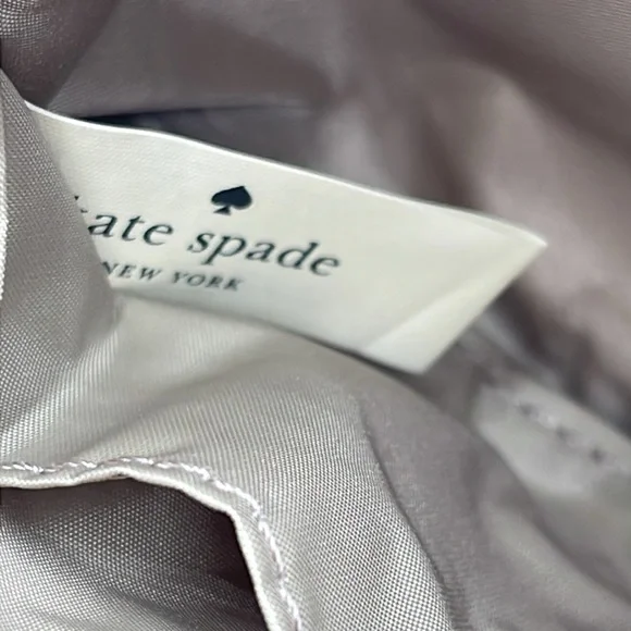 Kate Spade Patent Red and Hot Pink Striped Zip Small Wallet/Bag/Pouch 6" Wide - Picture 10 of 13